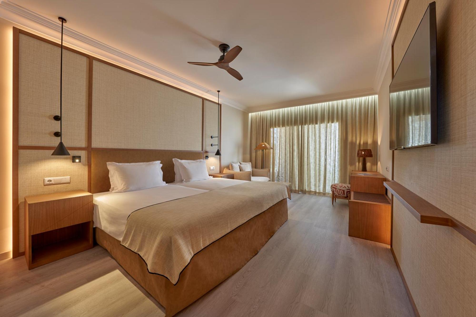 Portobay Blue Ocean (Adults Only) Hotel Olhos de Agua  Bagian luar foto